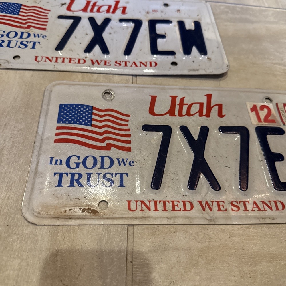Expired Utah United We Stand In God We Trust Set Pair of License Plates 7X7EW - Picture 3 of 6